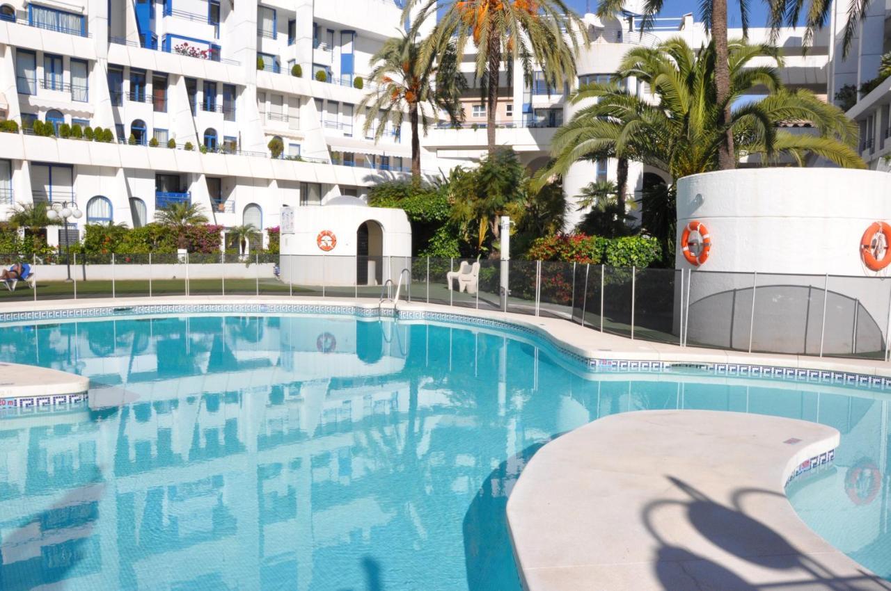 Marbella House Apartamento Duplex Exteriör bild